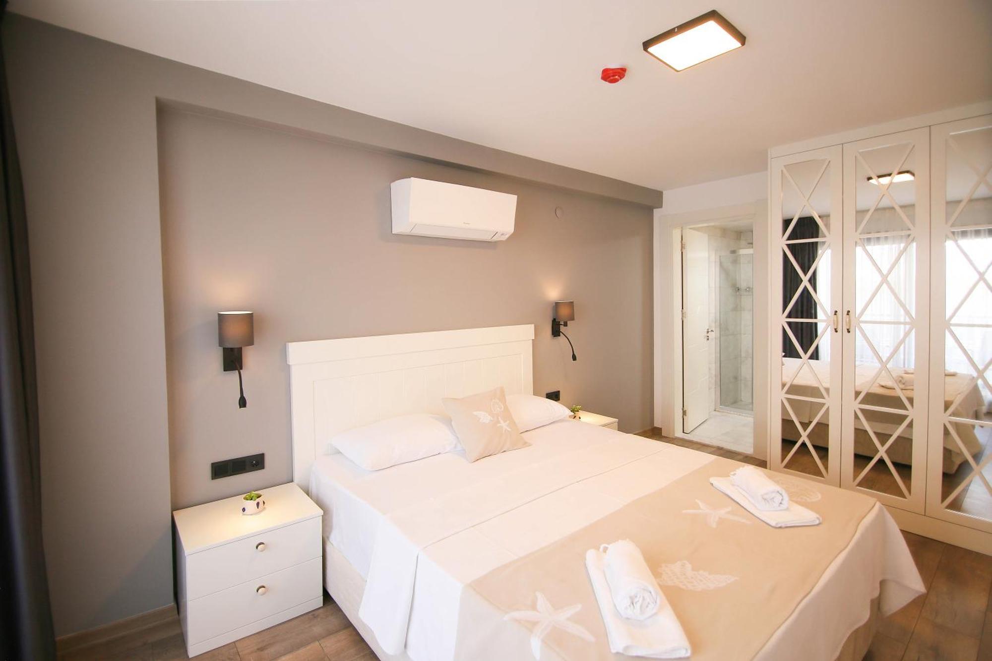 Krem Marin Otel Кешме Экстерьер фото