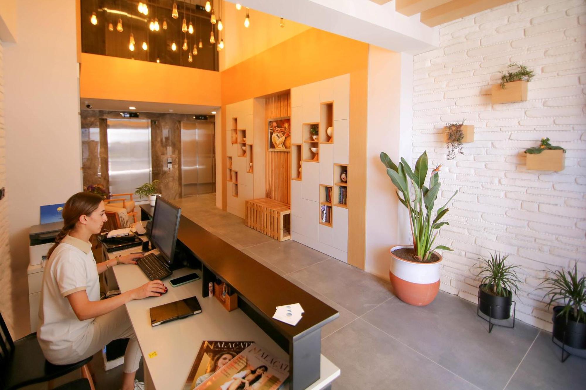 Krem Marin Otel Кешме Экстерьер фото