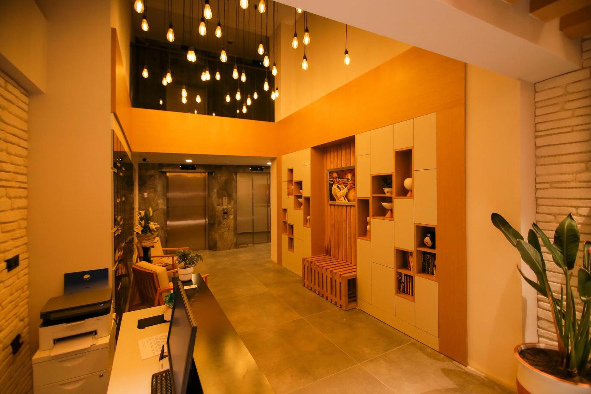 Krem Marin Otel Кешме Экстерьер фото